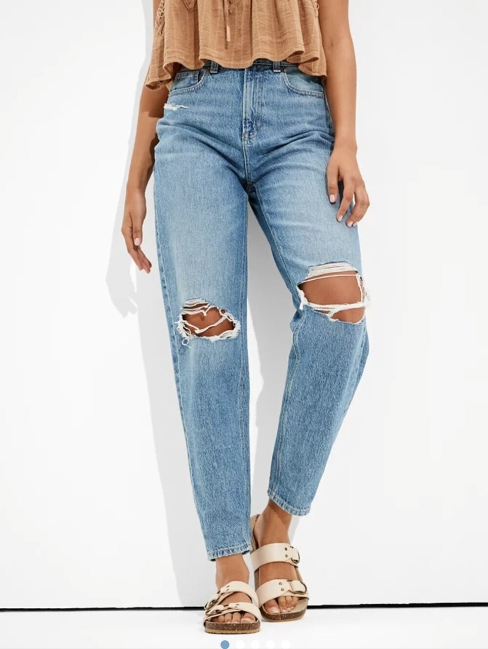 ❤️ AMERICAN EAGLE HIGH RISE RELAXED MOM JEANS, RIPPED, 6 (28)